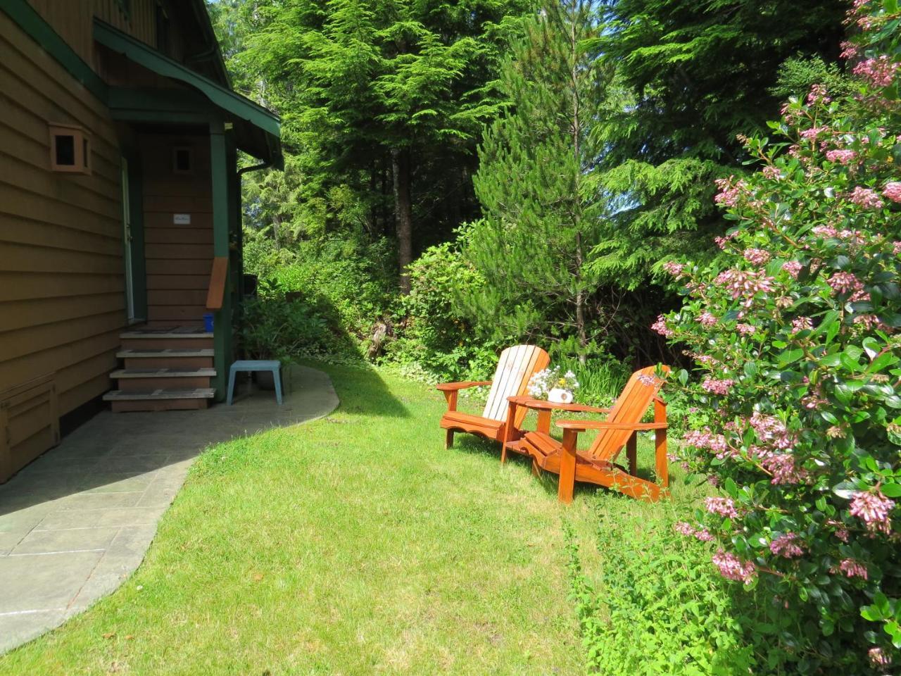 Summerhill Guest House Tofino Exteriör bild